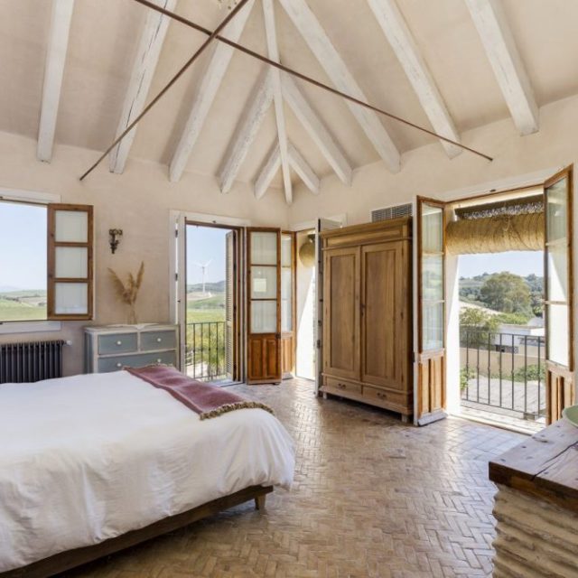 Light and spacious bedroom with stunning views