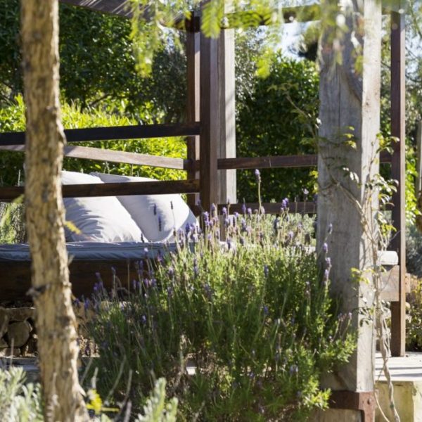 Hamacas y tumbonas en nuestros jardines
