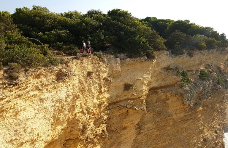 Cycling holidays along the cliff edge in Cadiz
